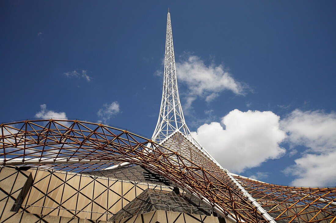 Der spitze Turm des Victorian Arts Centre in Melbourne, Victoria, Australien, The spire of The Arts Centre Melbourne Victoria, Australia