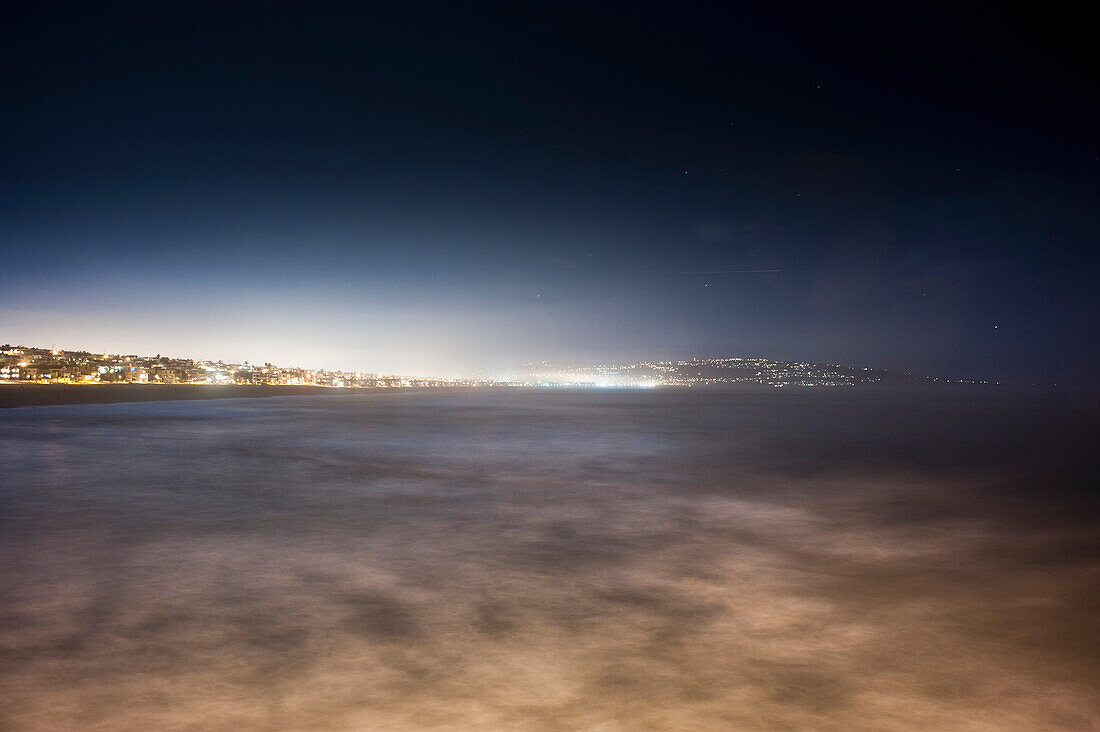 Beach and Waterfront Homes, Manhattan Beach, California, United States of America