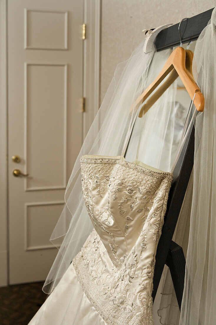 Wedding Dress, Kirkland, WA, U.S.