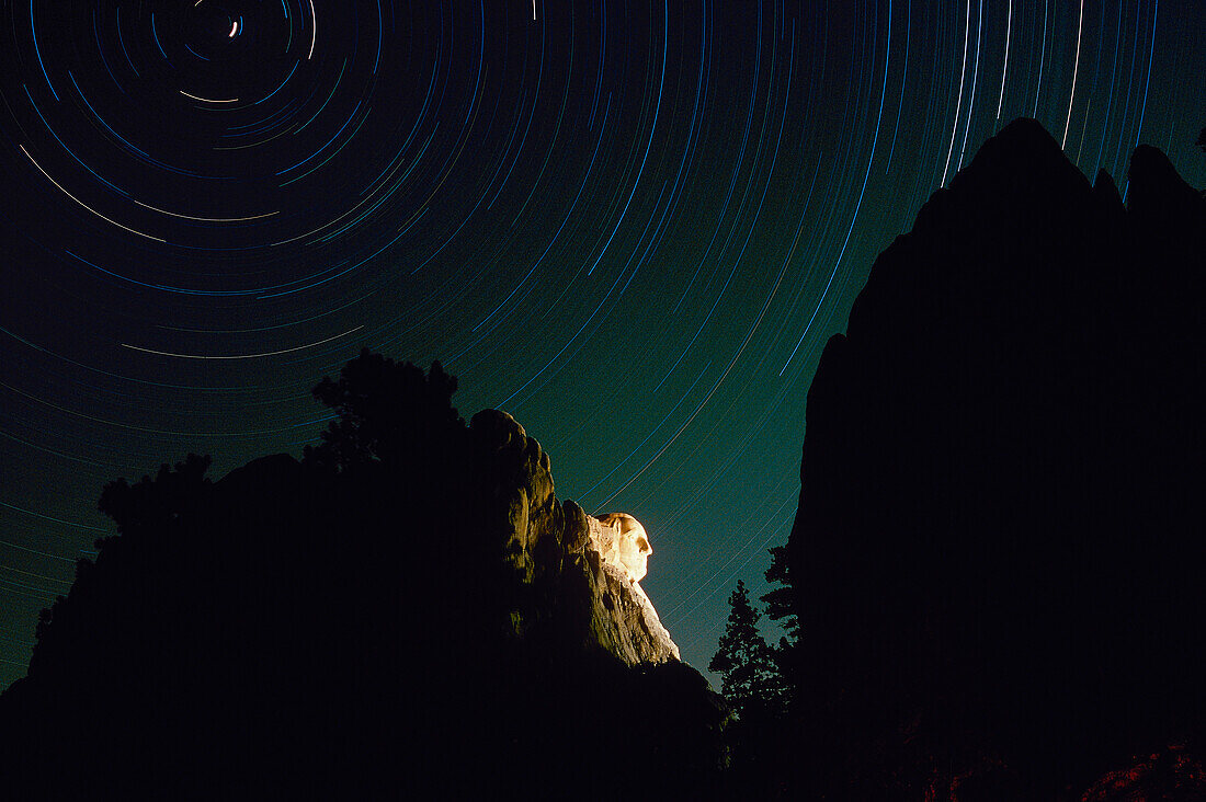 Mount Rushmore at Night, South Dakota, USA