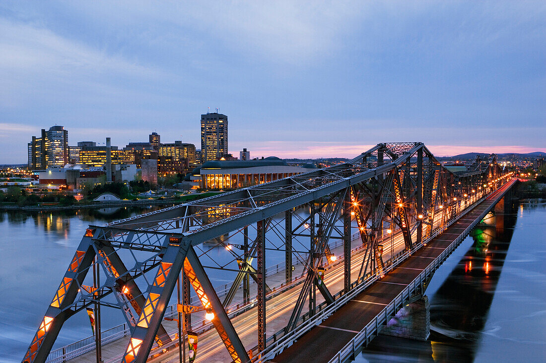 Bridge to City, Ottawa, Ontario, Canada