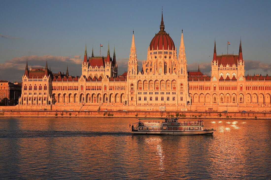Parliament and River Danube at dusk, Budapest, Hungary