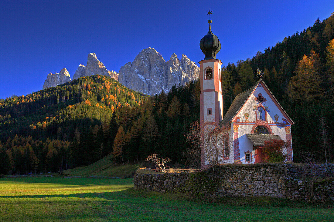 Church of St Johann in Ranui  with Le Odle mountains, Val di Funes, Italian Dolomites, Italy