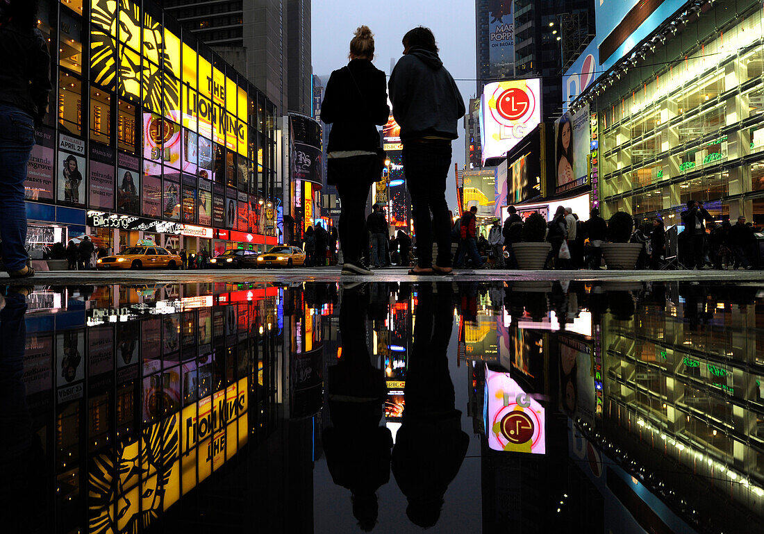 Times Square in der Nacht, Manhattan, New York City, New York, USA, Nordamerika, Amerika