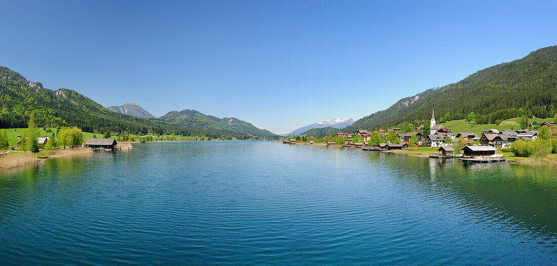 Panorama of lake Weissensee with village of Gatschach, lake Weissensee, Carinthia, Austria, Europe