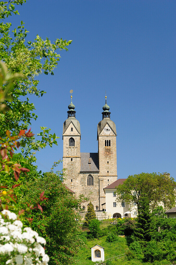Spätgotischer Bau der Kirche Maria Saal, Maria Saal, Kärnten, Österreich, Europa