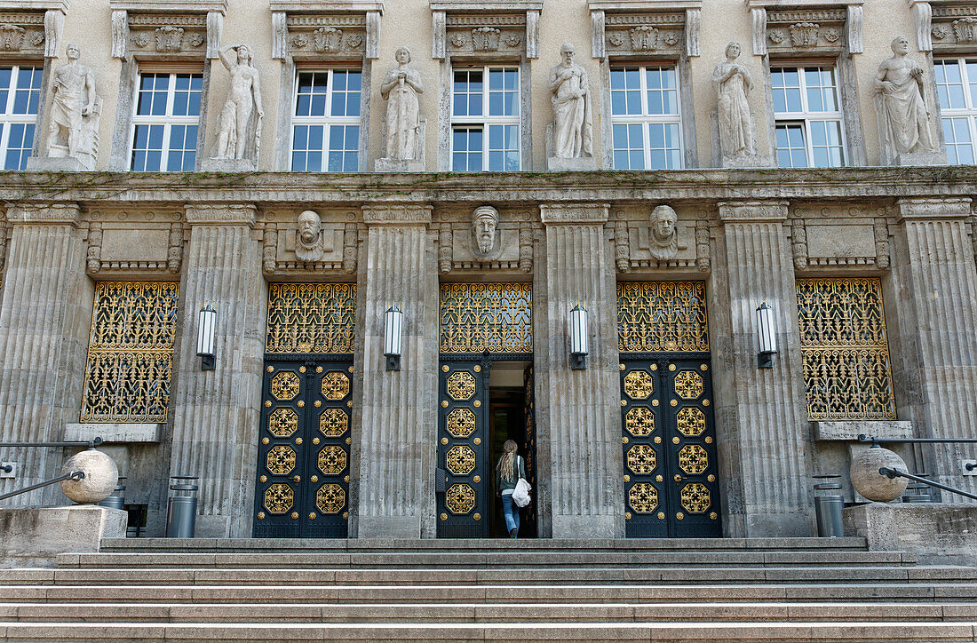 Eingang der Deutschen Nationalbibliothek, Deutsche Bücherei, Leipzig, Sachsen, Deutschland, Europa