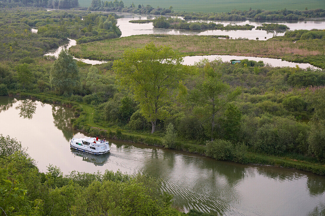 Hausboot auf dem Canal de la Somme, Somme, Frankreich