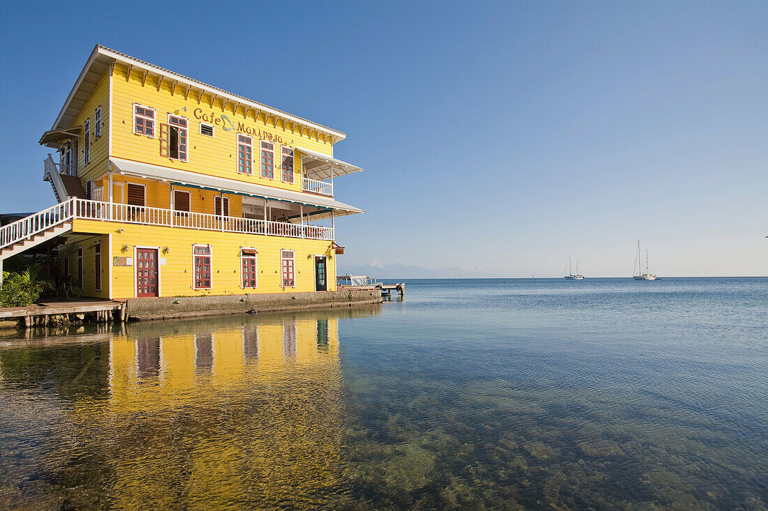 Cafe Mariposa, Utila, Bay Islands, Honduras