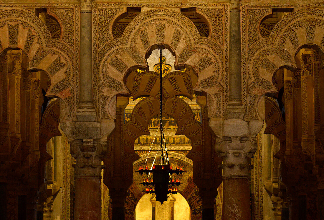 Innenansicht der Kathedrale La Mezquita, Cordoba, Andalusien, Spanien, Europa