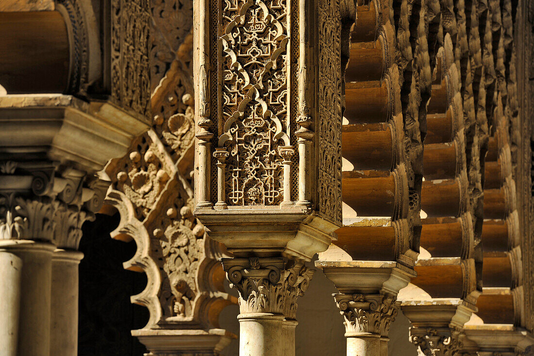 Detail of the royal palace Alcazar, Sevilla, Andalusia, Spain, Europe
