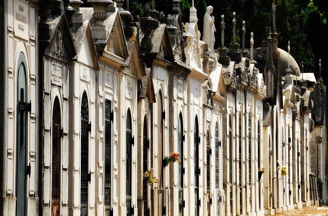 Tombs on the cemetery Cemiterio dos Prazeres, Lisbon, Portugal, Europe