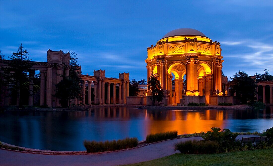 Palace of Fine Arts at night, San Francisco, California, USA