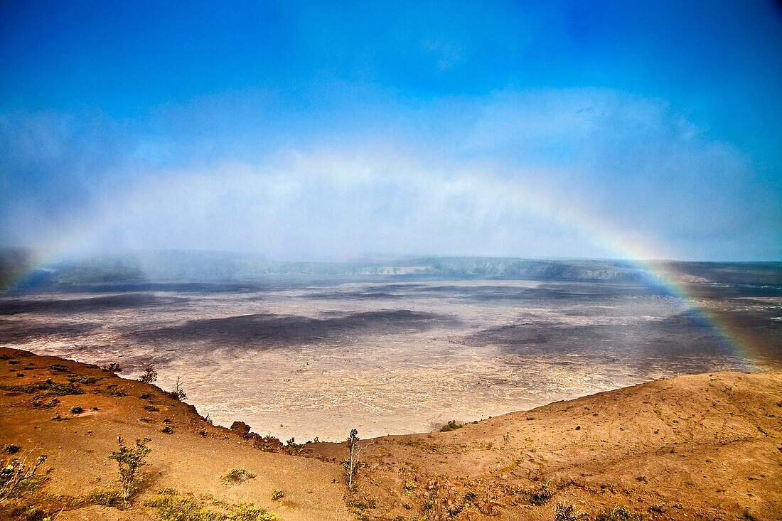 rainbow over Kilauea Caldera, Hawaii Volcanoes National Park, Kilauea, Big Island, Hawaii, USA