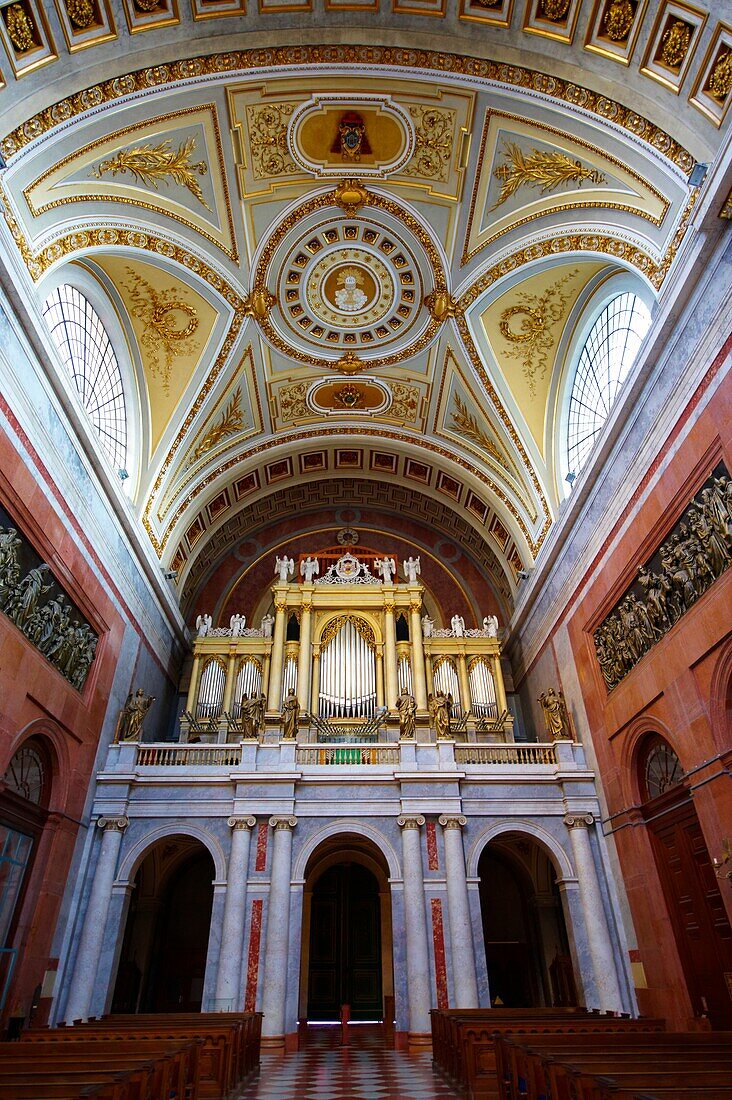 Interior of the Neo Classical Klaszicista Esztergom Basilica, Cathedral Esztergomi Bazilika, Hungary