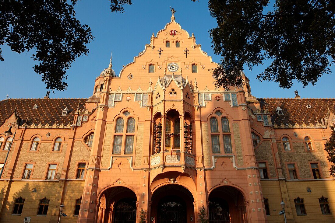 Art Nouveau Sezession City Hall designed by Lechner Ödön with Zolnay tiles, Hungary Kecskemét