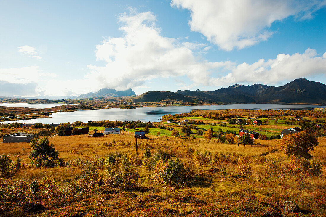 Landschaft auf den Lofoten, Herbst, Austvagoy, Nordland, Norwegen, Skandinavien, Europa