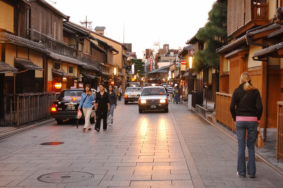 The Traditional Neighborhood of Gion, with Its Geisha Houses (Okiya) and Teahouses (Ochaya), Where One of the Five Geisha Communities (Hanamachi) Resides, Kyoto, Japan, Asia