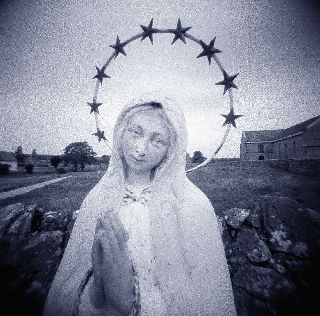 Halo Around Mary, Ireland