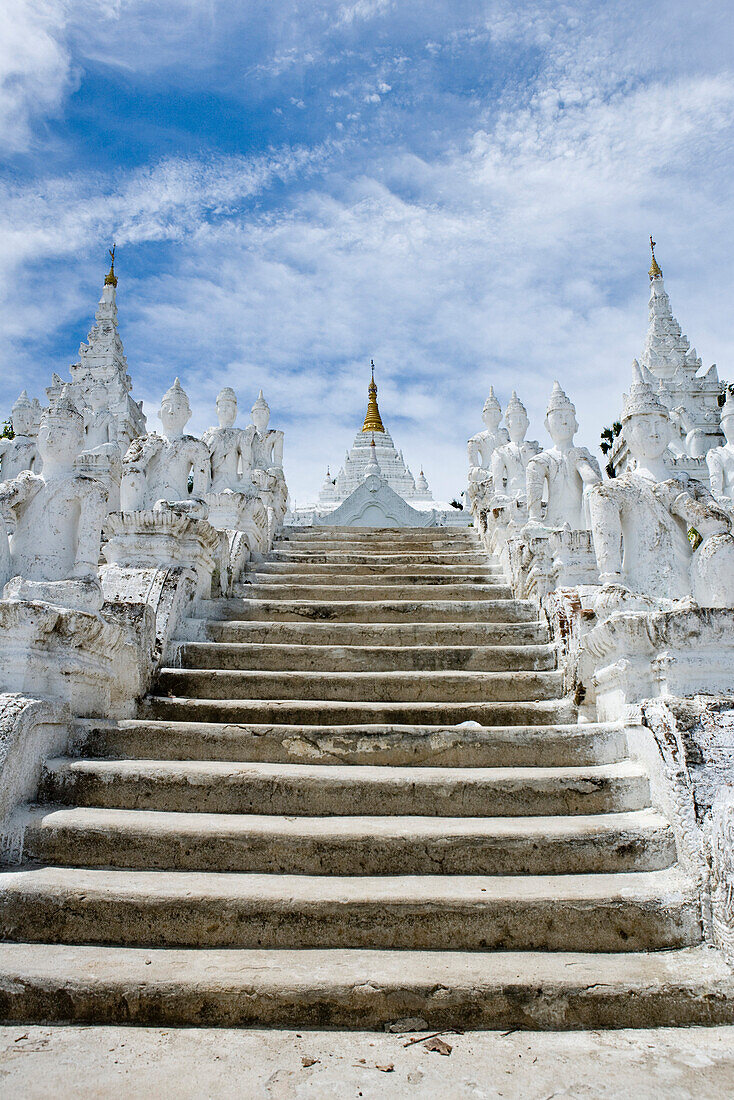 Mingun, Myanmar, steps leading up to Hsinphyumae (Myatheindan) Pagoda