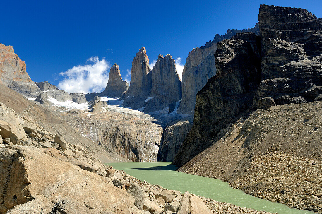 Chile, Patagonia, Torres del Paine national park, Las Torres