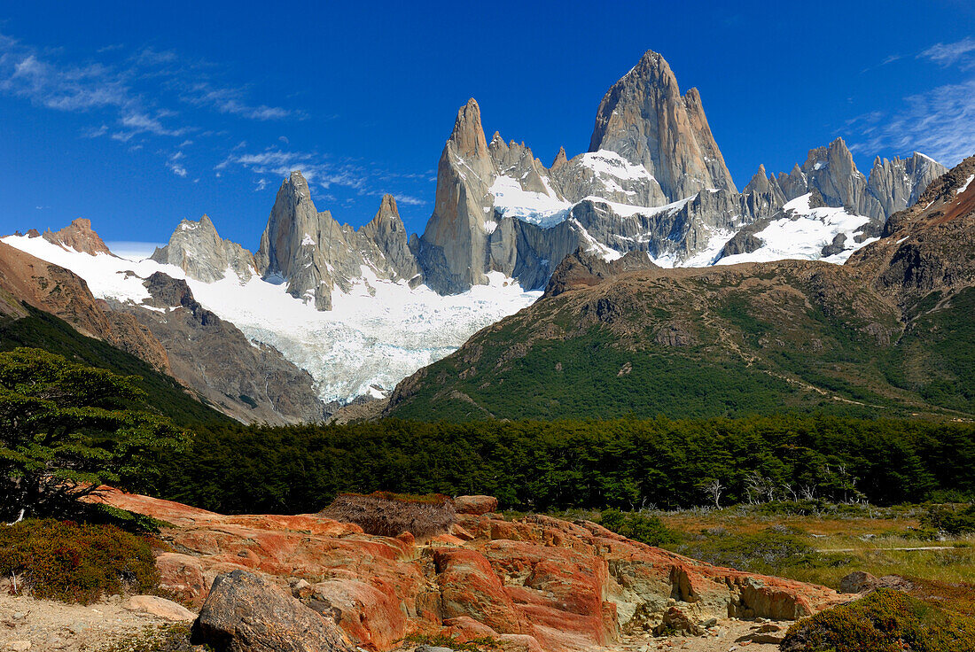 Argentina, Patagonia, Los Glaciares National Park, El Chalten, near Laguna de los Tres, Fitz Roy mountain (3405m)