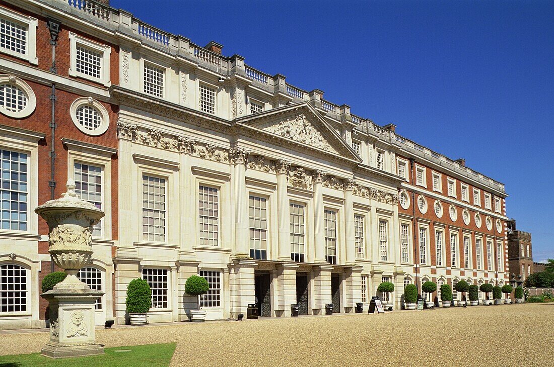 England,London,Hampton Court Palace