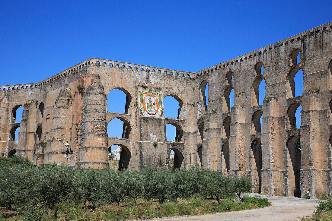 Portugal, Alto Alentejo, Elvas, Amoreira Aqueduct