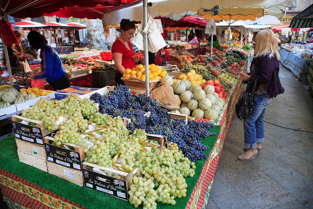France, Provence, Aix en Provence, market