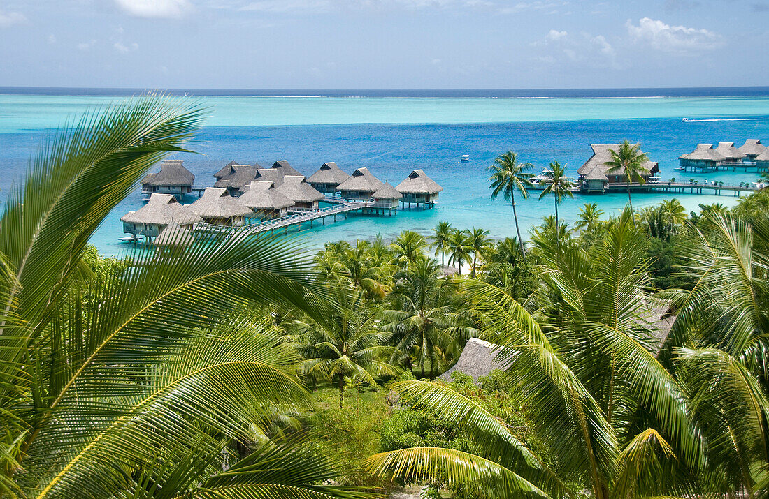 French Polynesia, Southern Pacific Ocean, Archipelago of Society Island,  Islands in the Windward, Bora-Bora, Nui resort