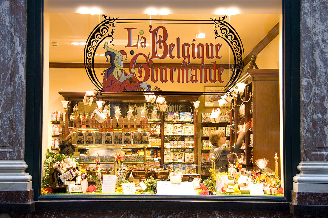 'Belgium, Bruxelles, St Hubert shopping centre, ''La Belgique Gourmande'' store'