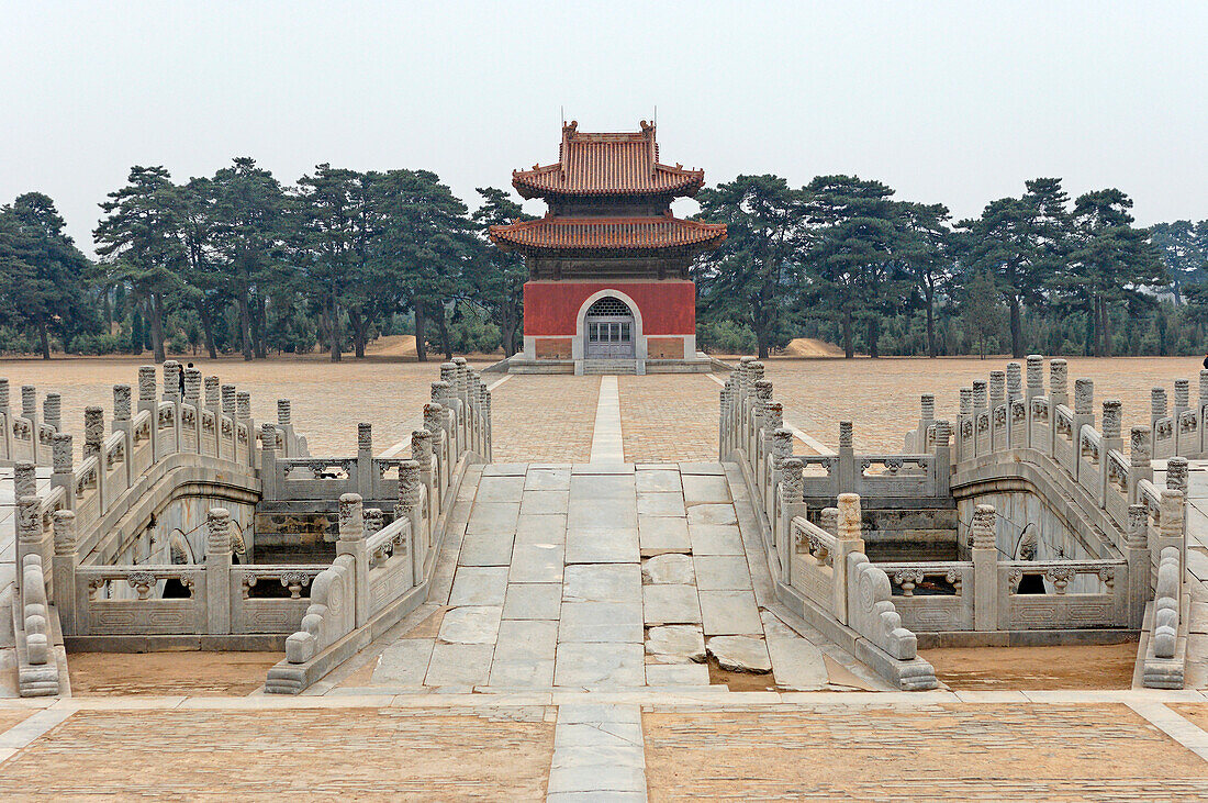 China, Hebei, Zunhua, Eastern Qing tombs