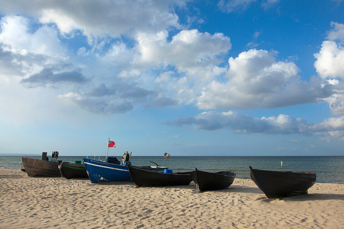 Fishing boats on the beach, Baabe seaside resort, Ruegen island, Baltic Sea, Mecklenburg-West Pomerania, Germany, Europe