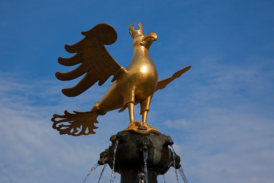 Reichsadler auf dem Marktbrunnen, Marktplatz, Goslar, Harz, Niedersachsen, Deutschland