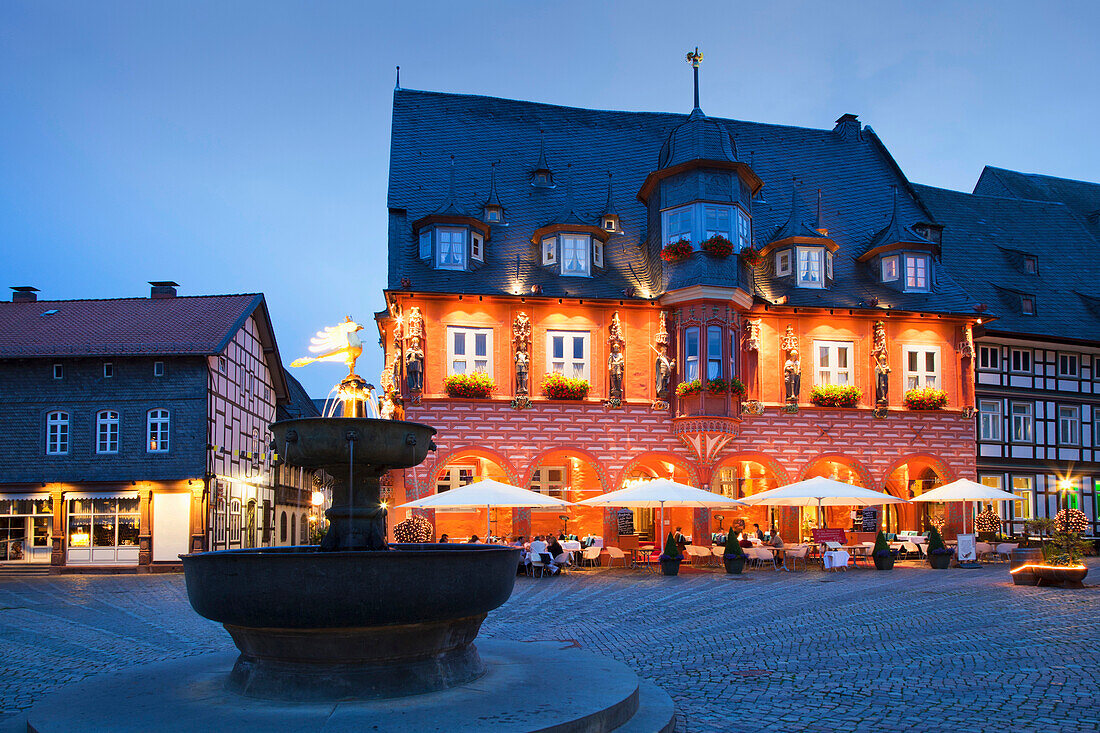 Market fountain and Kaiserworth, market place, Goslar, Harz mountains, Lower Saxony, Germany