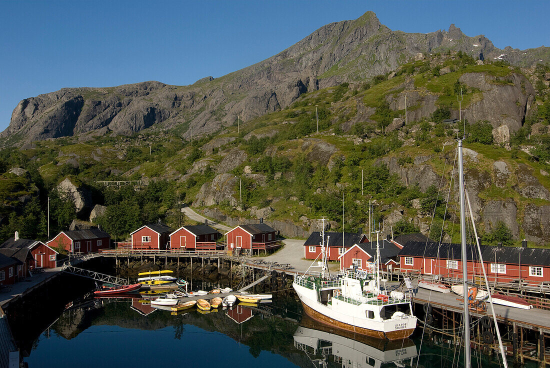 Norway, Lofoten Islands, Nusfjord, fishermen's houses