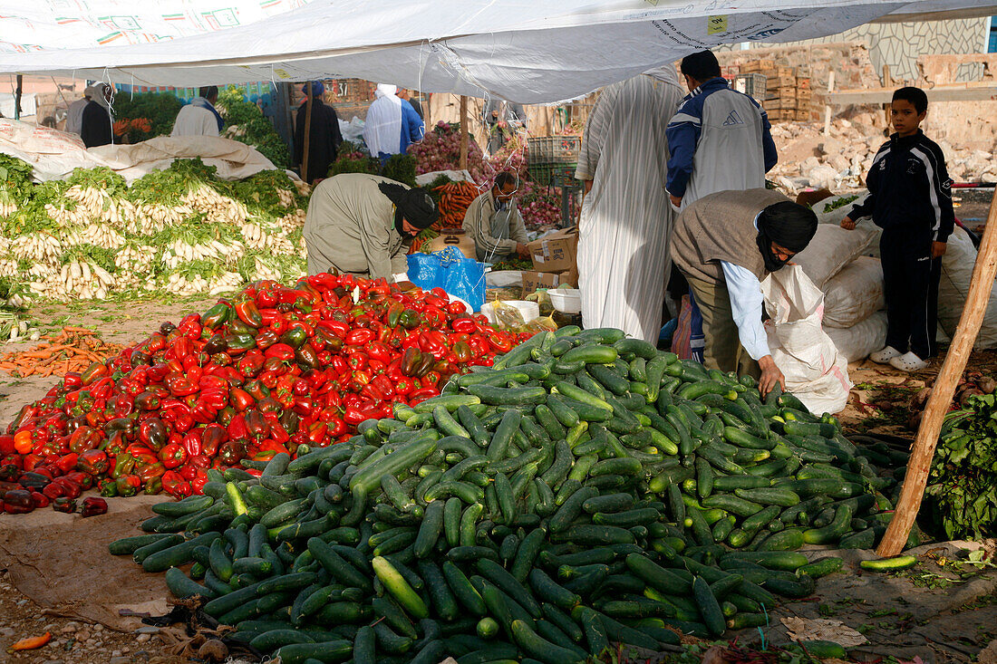 Africa, Maghreb, North africa,Morocco, Guelmim (Goulimine),   Saturday souk