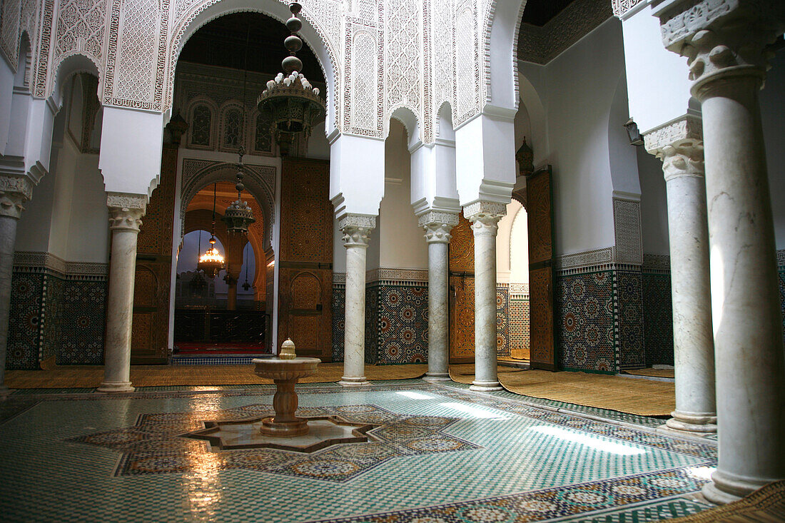 Africa, Maghreb, North africa,Morocco, Meknes, Moulay Ismail mausolee (Unesco world Heritage)