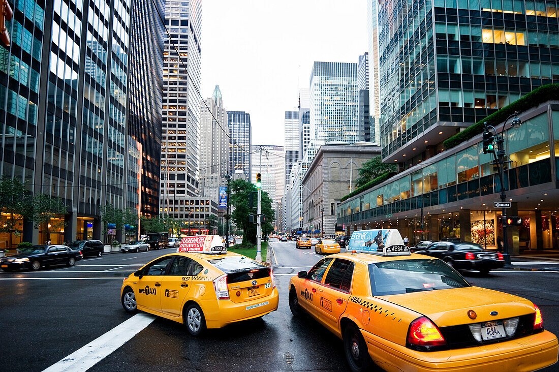 Park Avenue, Midtown, Manhattan, New York, USA