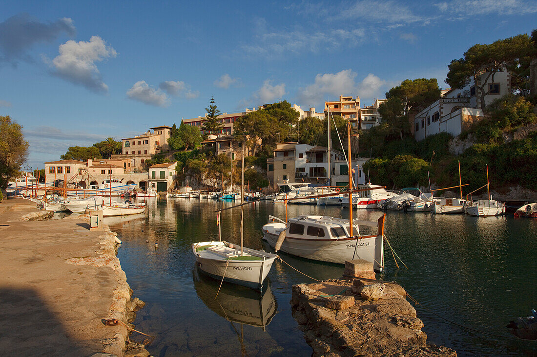 Fishing port, boats, Cala Figuera, near Santanyi, Mallorca, Balearic Islands, Spain, Europe