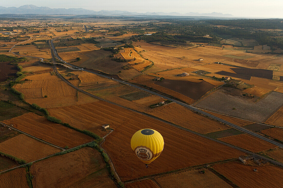 Ballonfahrt, Heissluftballon, Mallorca Balloons, Ebene Es Pla, Mallorca, Balearen, Spanien, Europa