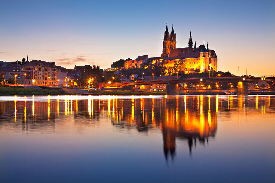 View over the Elbe river to Albrechts castle and cathedral in the evening, Meissen, Saxonia, Germany, Europe