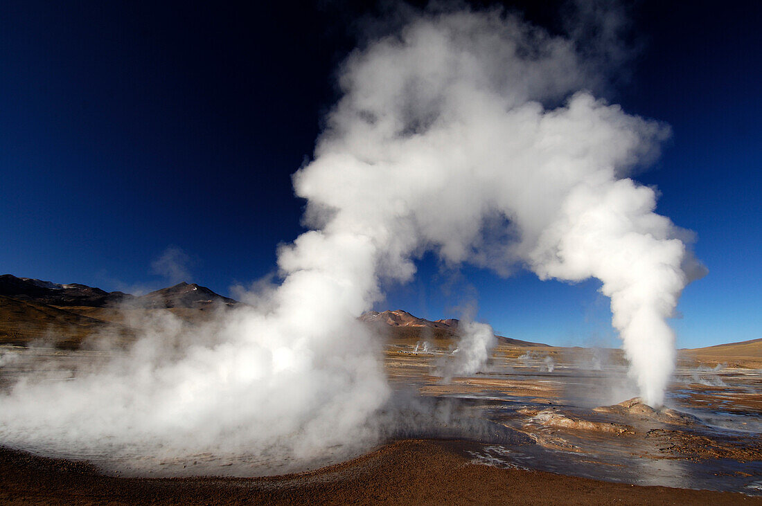 Chile, San Pedro de Atacama, El Tatio, two geysers