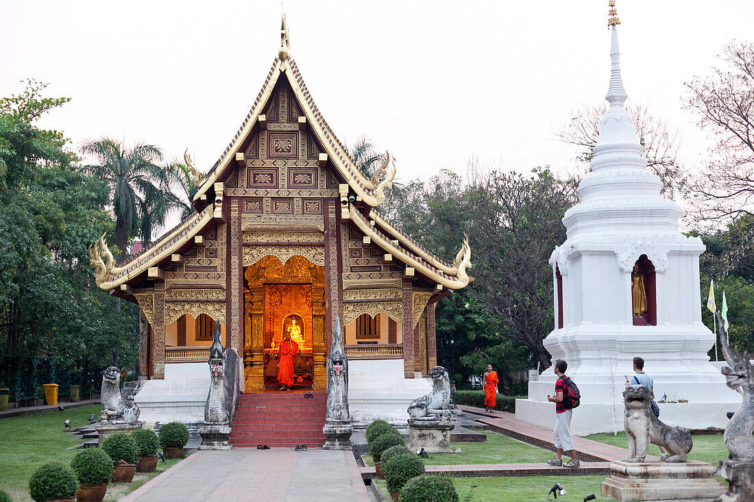 Buddhist temple Wat Phra Sing and Lai Khan chapel, Chiang Mai, Thailand, Asia