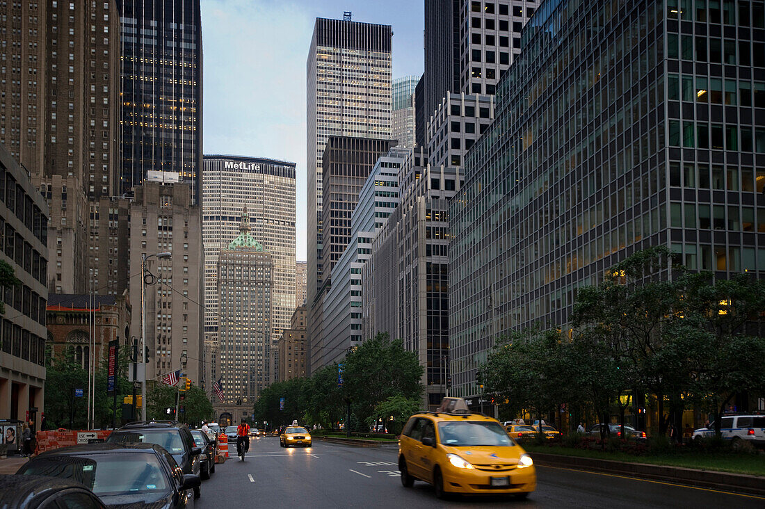 Taxi at Park Avenue, Manhattan, New York, USA, America