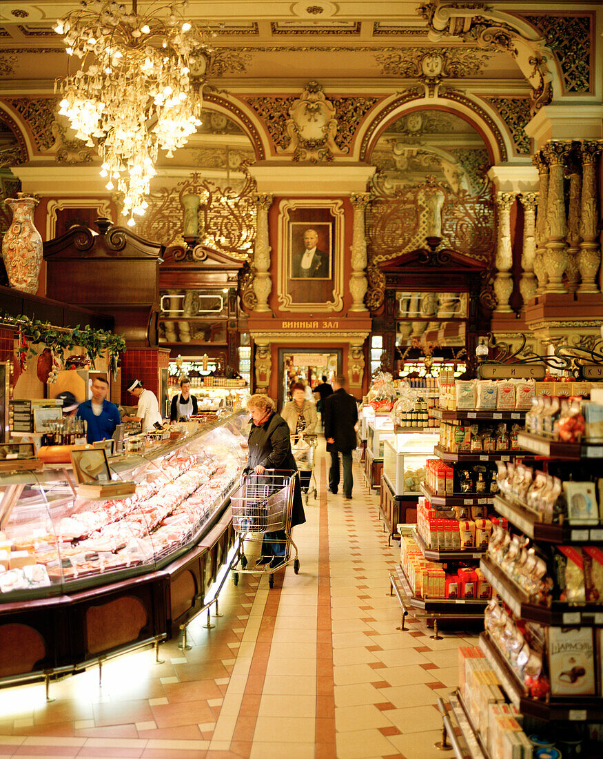 People at Jelissejew Gastronom grocery, Tverskaya 14, Moscow, Russia, Europe