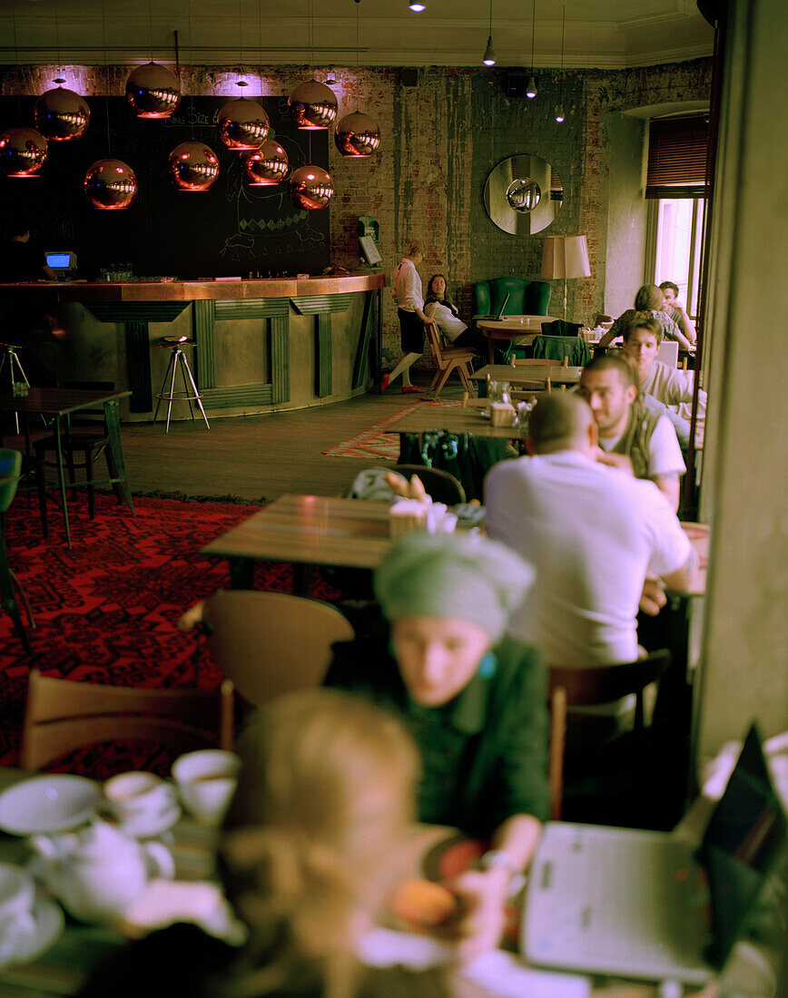 Bar, Café, Club und Restaurant Solyanka, altes Herrenhaus, Solyanka Uliza, Moskau, Russische Föderation, Russland, Europa