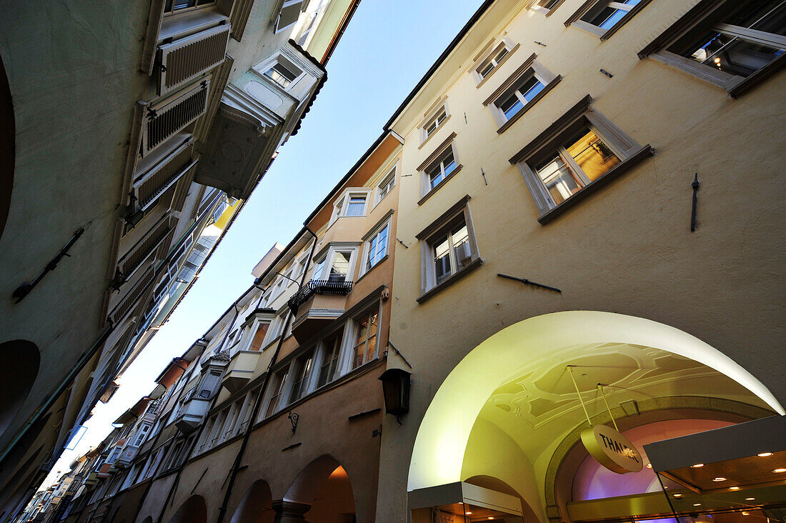 Facades of houses in an alley at the old town, Bolzano, South Tyrol, Alto Adige, Italy, Europe