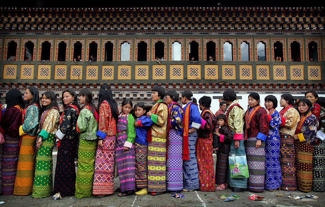 Bhutanese women in traditional dress, Thimpu, Bhutan