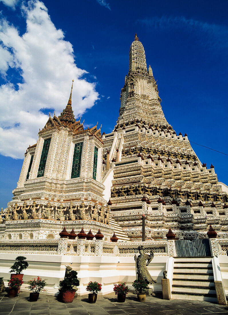 Wat Arun, Bangkok, Thailand